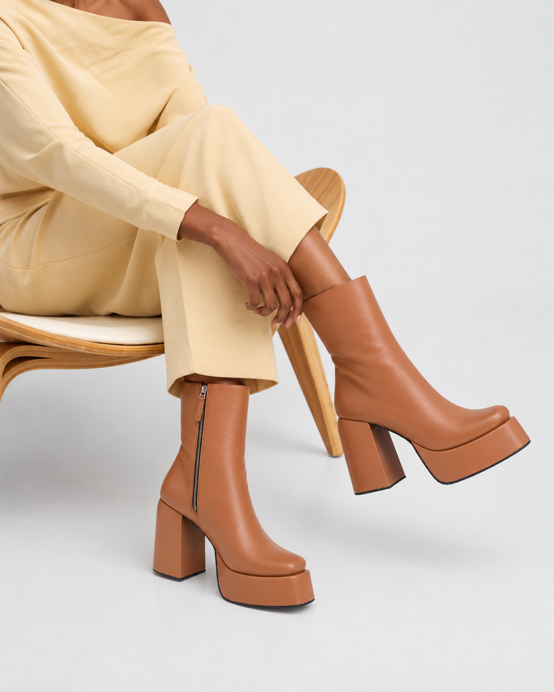 Y2k Chunky Caramel Brown Boots