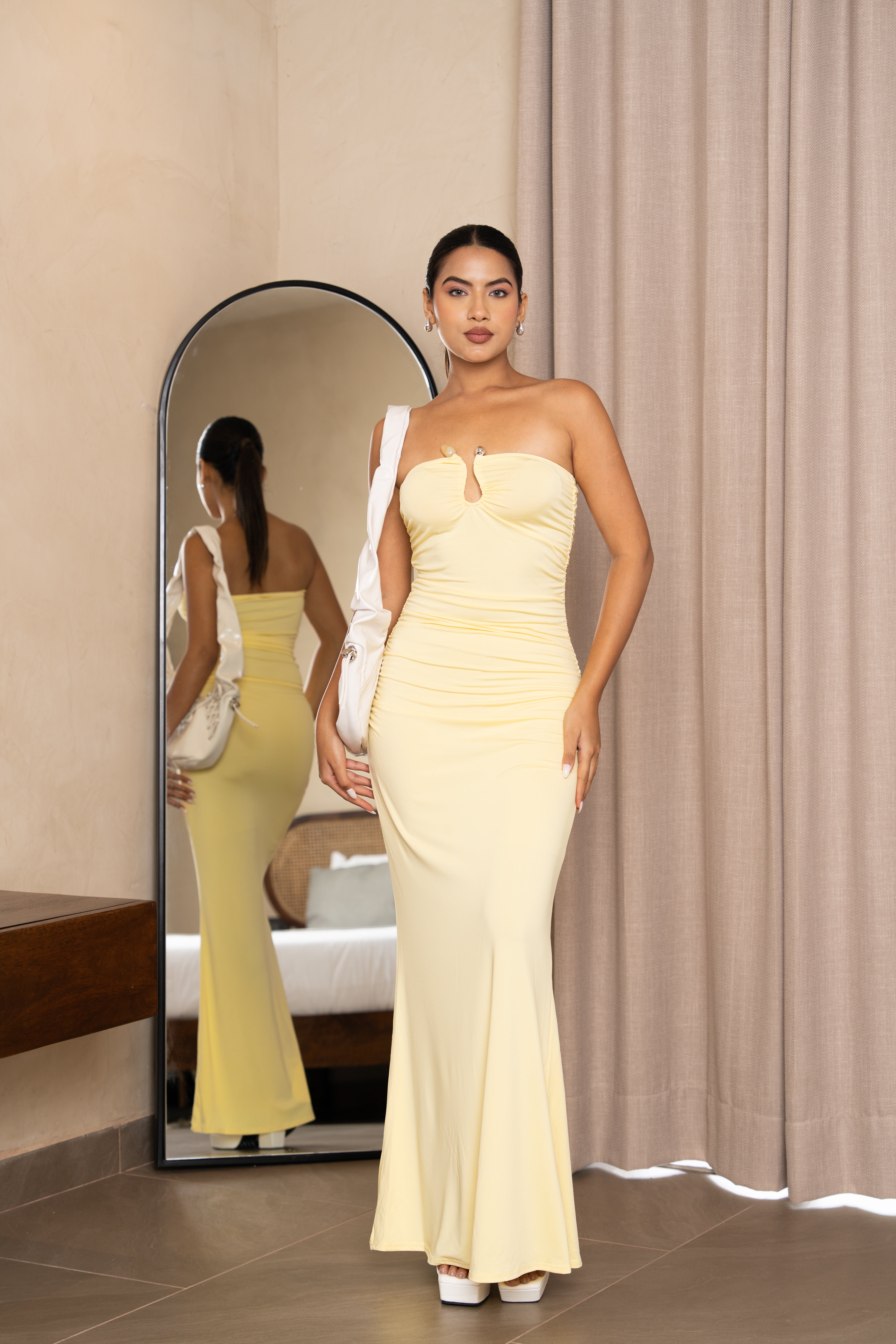 Pastel Yellow Strapless Sweetheart Maxi Gown – Ruched Partywear Dress