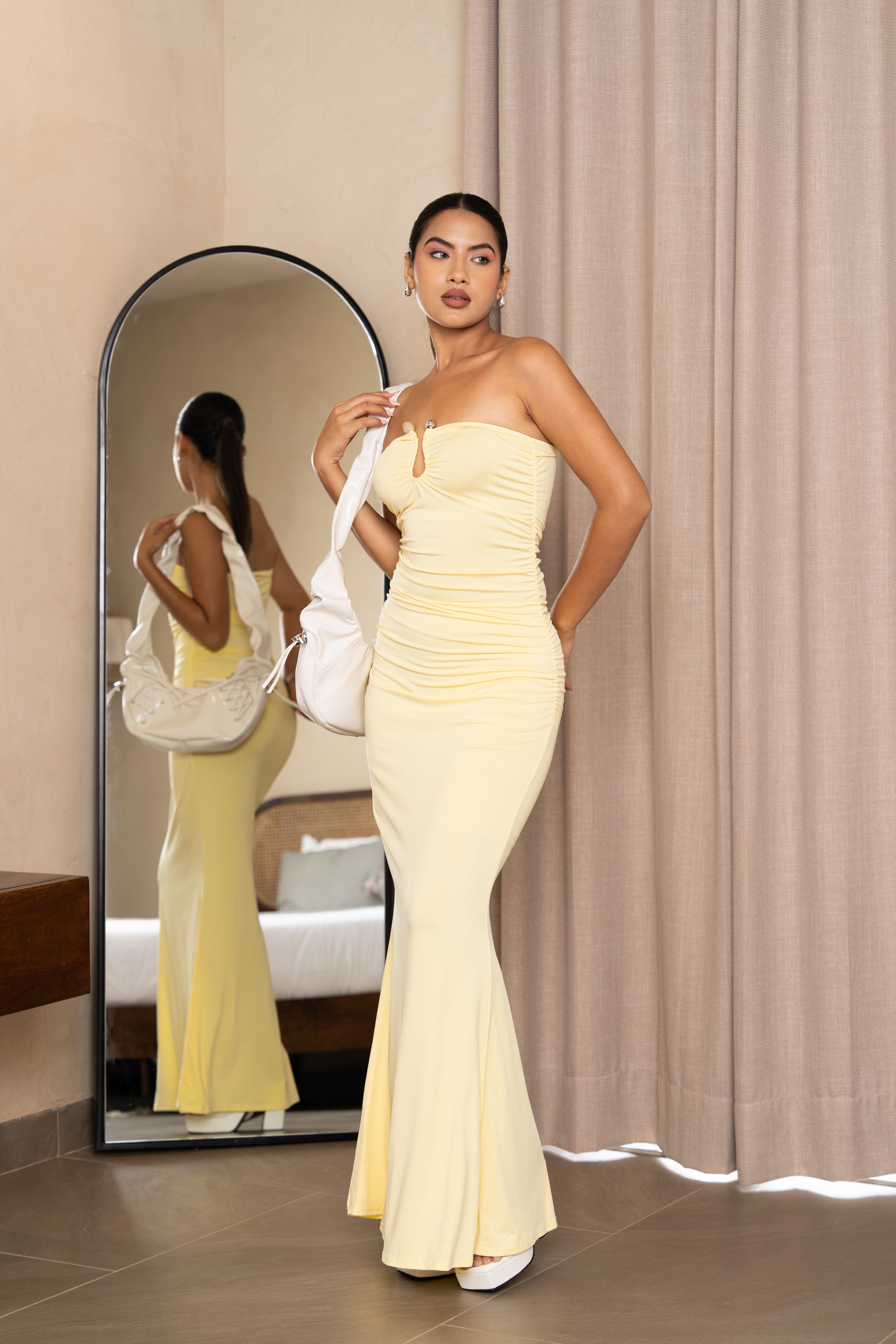 Pastel Yellow Strapless Sweetheart Maxi Gown – Ruched Partywear Dress