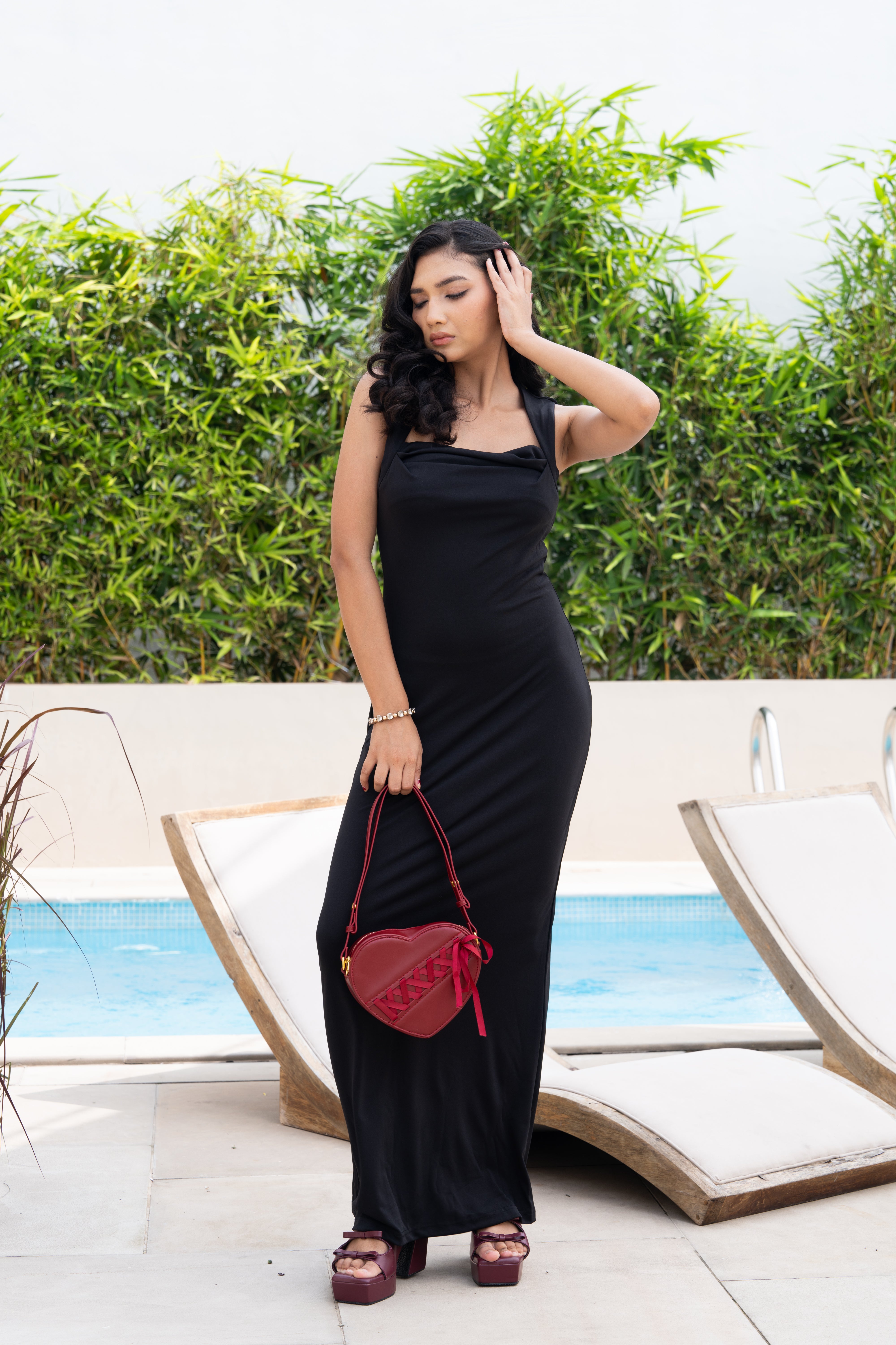 Black Sleeveless Maxi Gown – Elegant Bodycon Evening Dress for Women