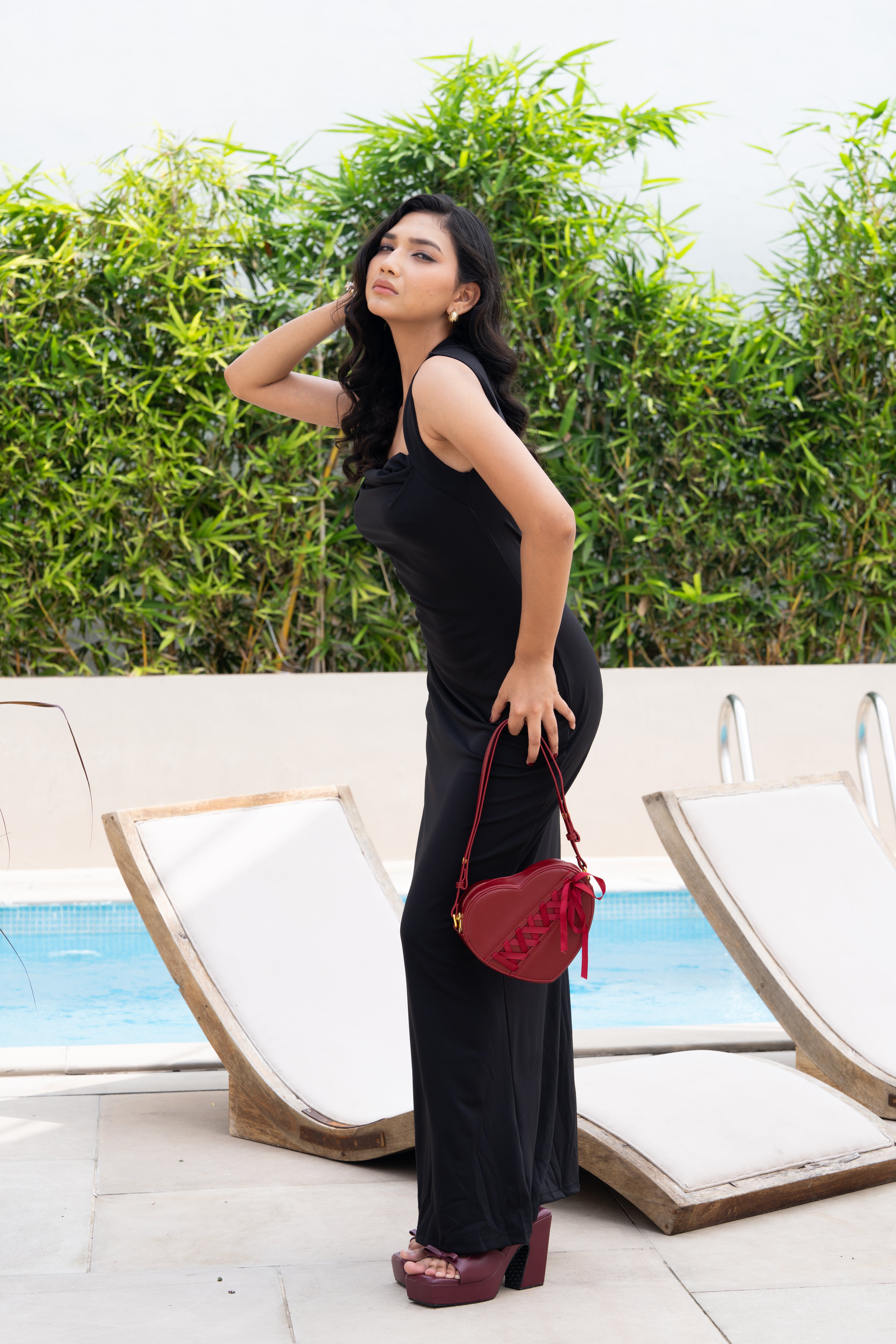 Black Sleeveless Maxi Gown – Elegant Bodycon Evening Dress for Women