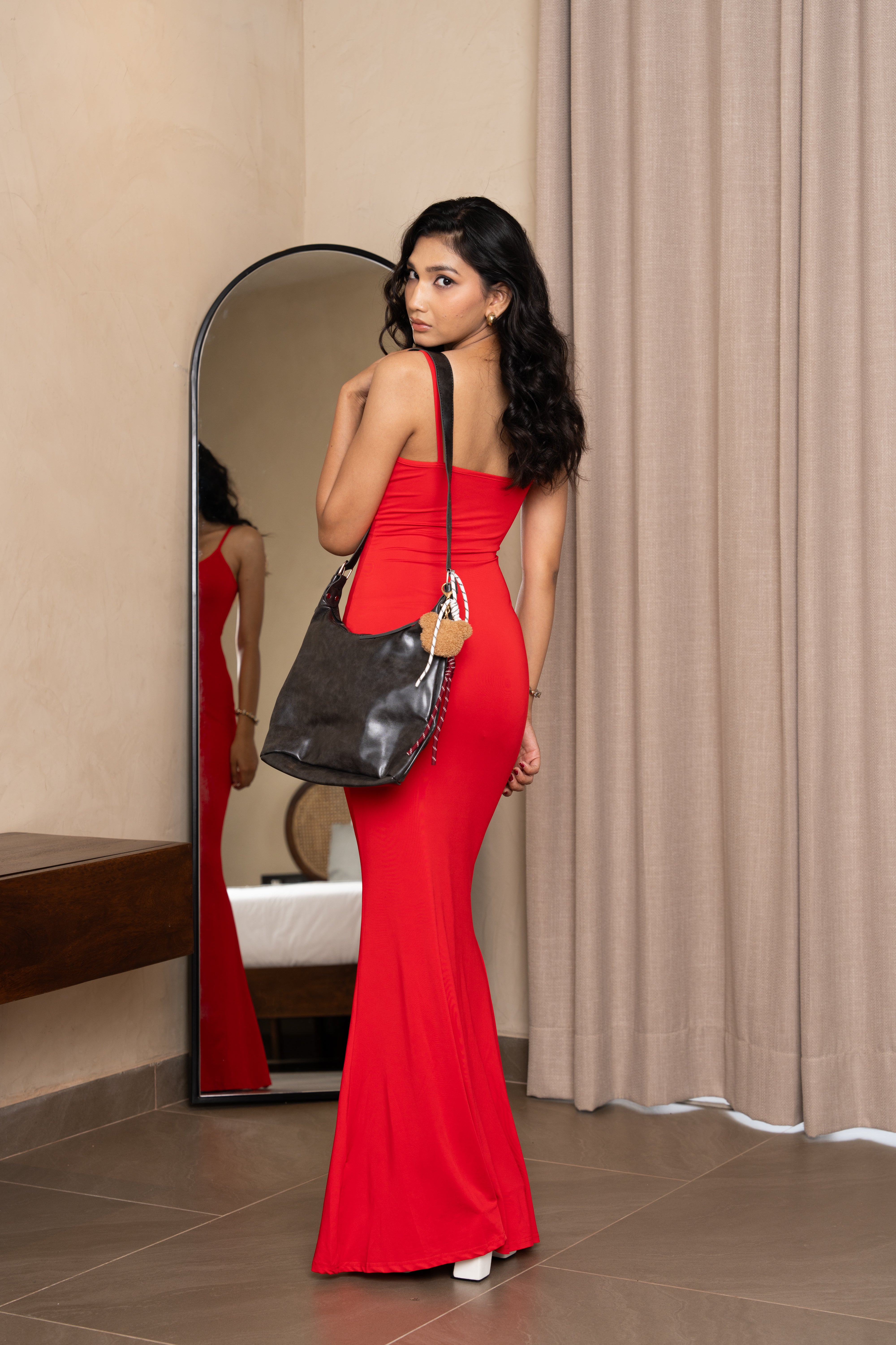 Red Spaghetti Strap Bodycon Maxi Gown – Elegant Party & Cocktail Dress