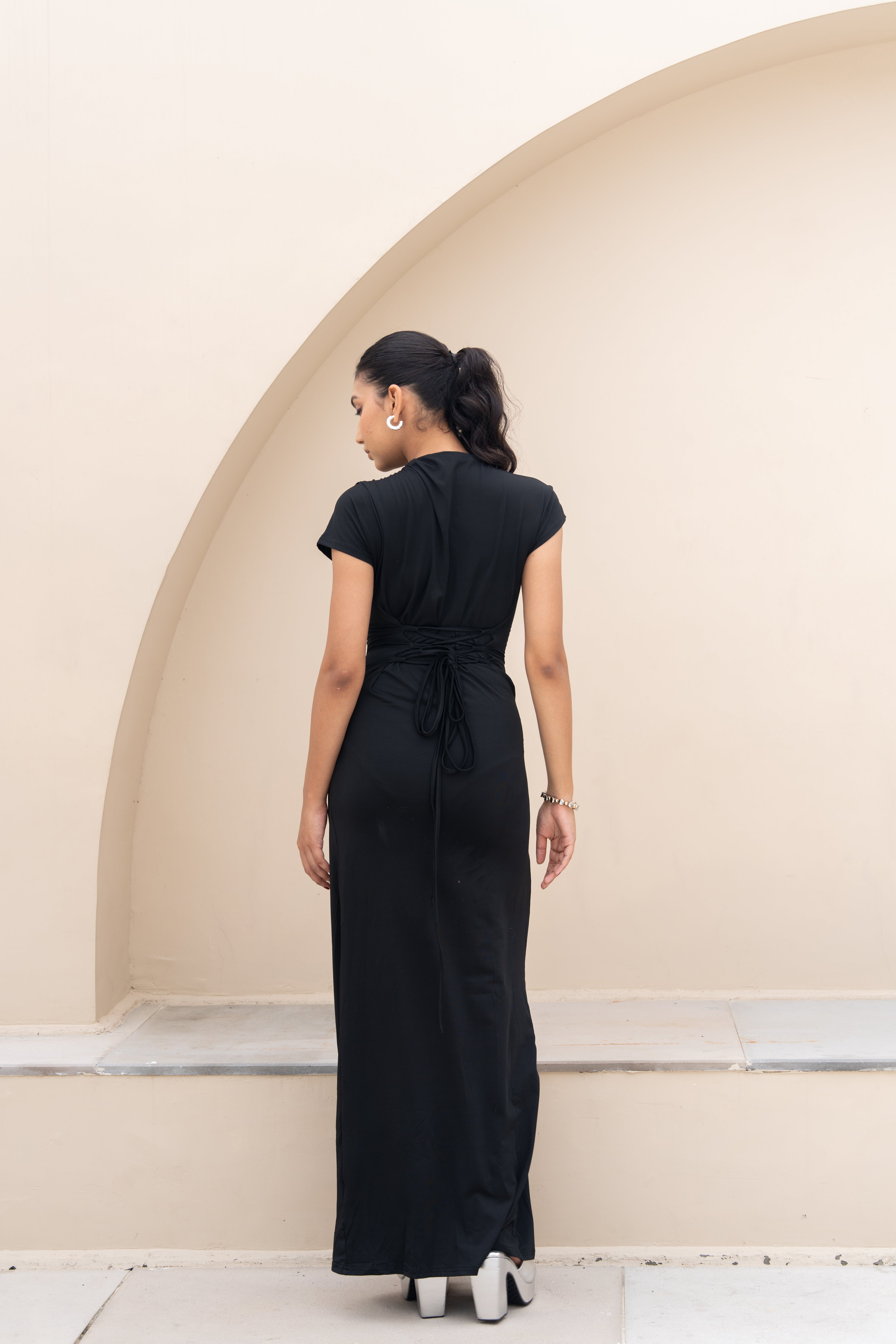 Black Ruched Knot Detail Maxi Dress – Elegant Evening Wear
