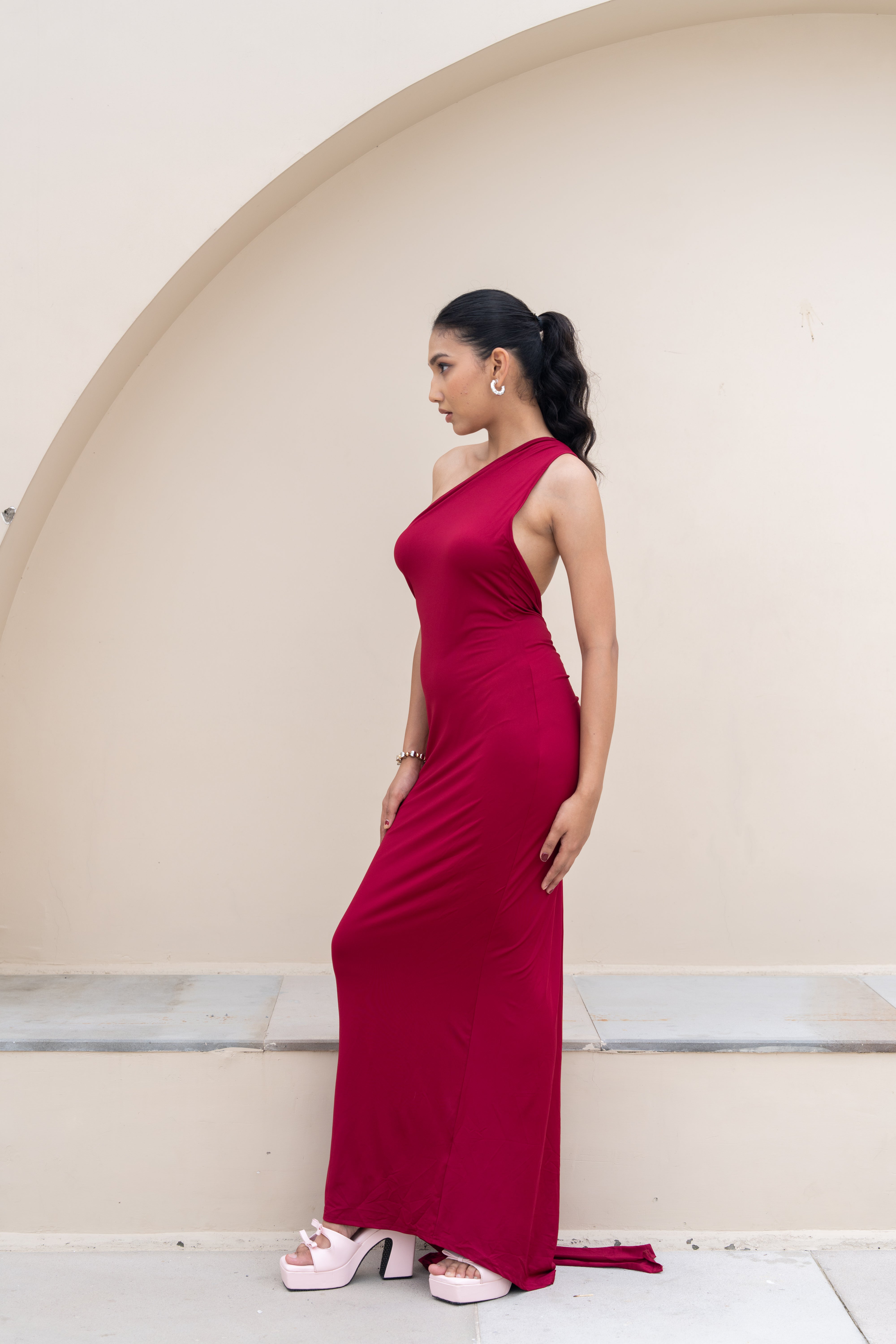 Stella Burgundy Drape One-Shoulder Maxi Dress – Backless Statement Gown