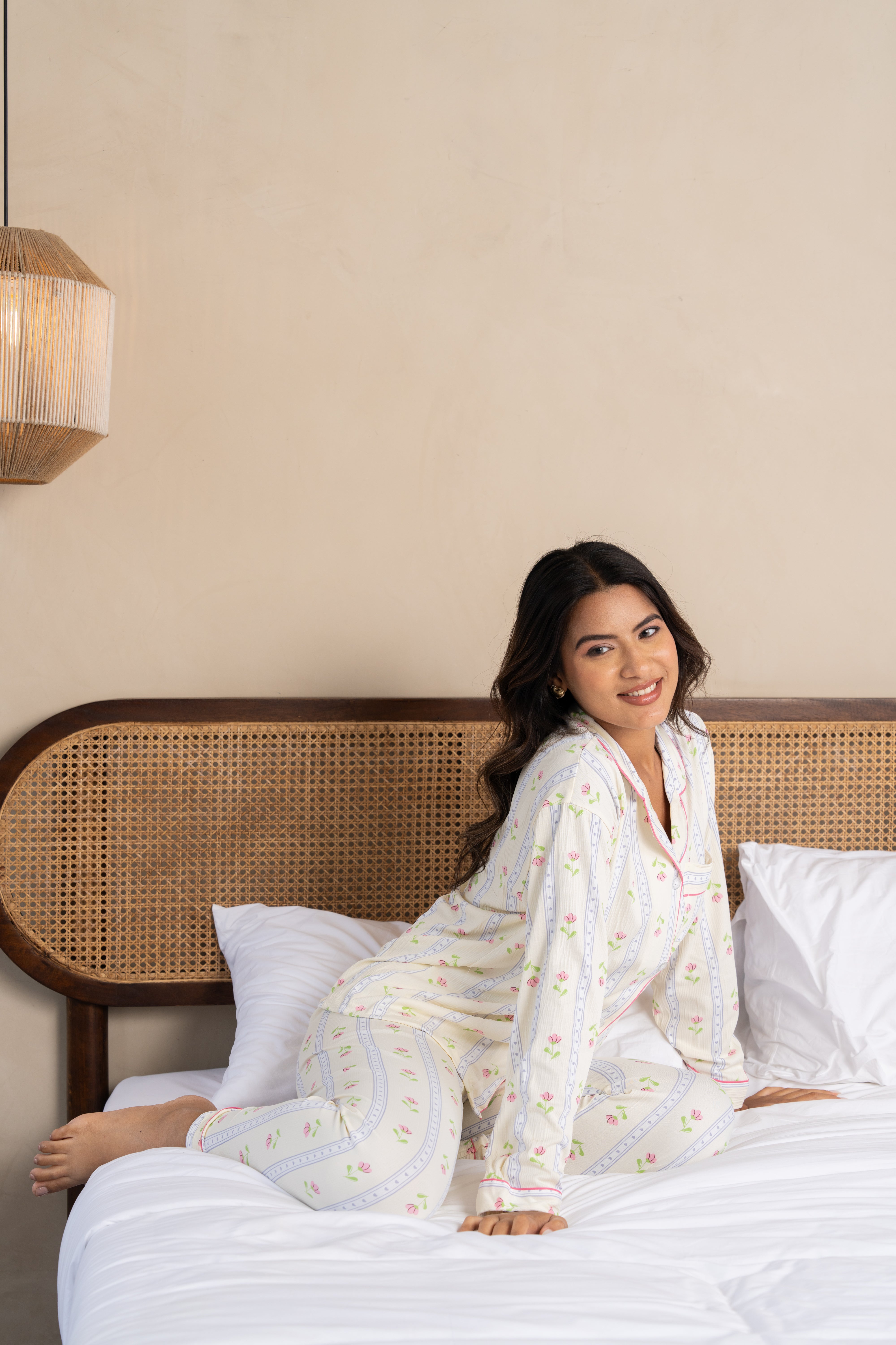 Rasa Ivory Floral Cotton Nightsuit Set (Set of 2) – Soft Comfort Sleepwear