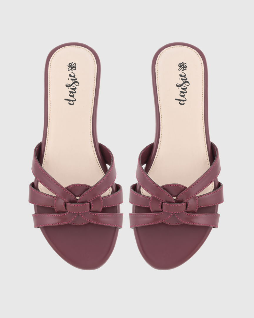 Cherry Knoughty Twist Flats