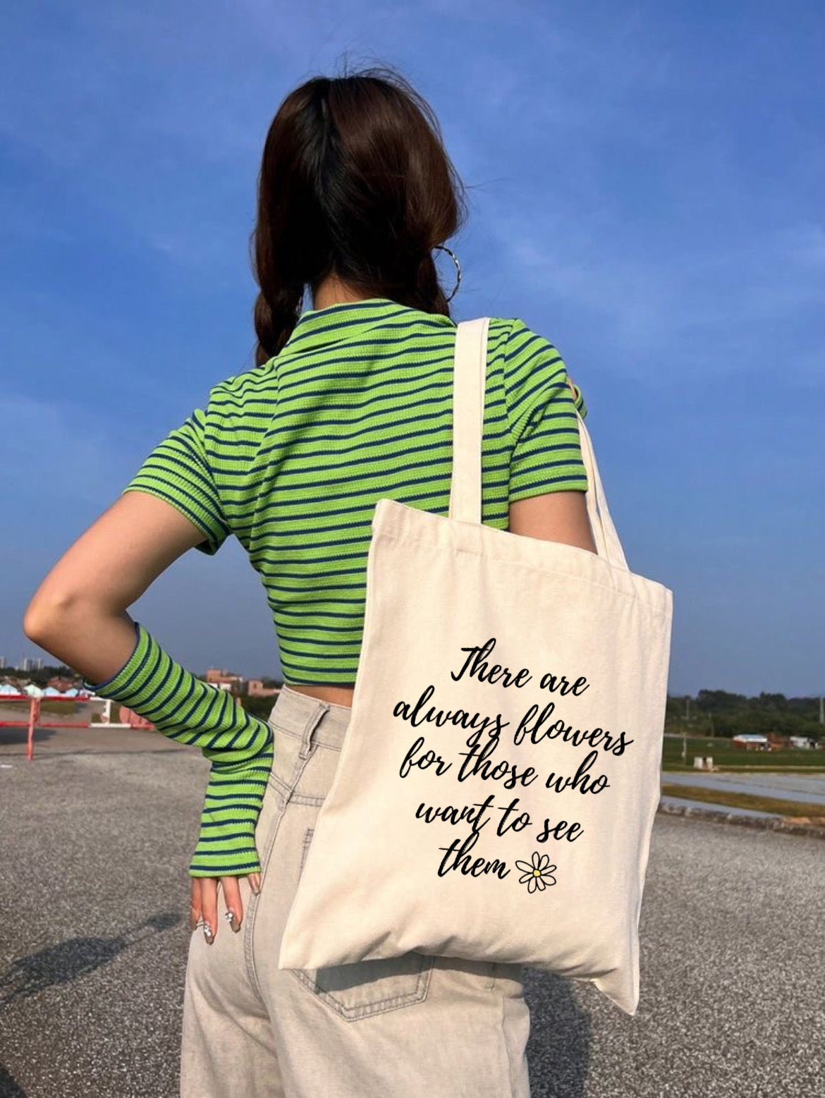 Free Tote Bag