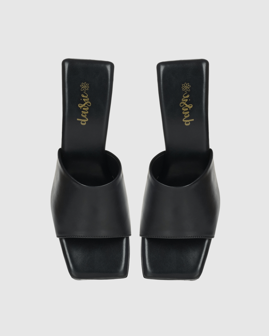 Y2K Black Platform Heels – Chunky Slip-On Comfort for Everyday & Party Wear